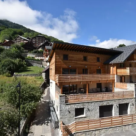 Vaujanylocations - L'etendard Vaujany