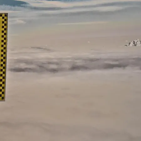 Vaujanylocations - L'etendard *